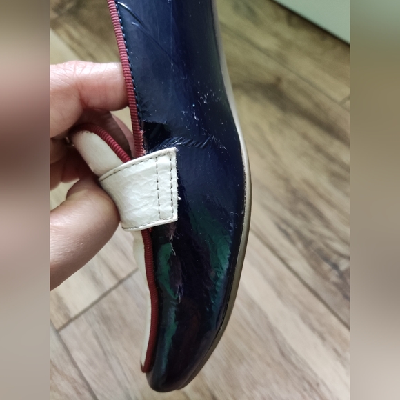 Metaphor shoes - Picture 9 of 12